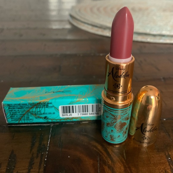 🧞♂️LE🧞♂️MAC Aladdin Collection Matte Lipstick- Rajah - Picture 16 of 16
